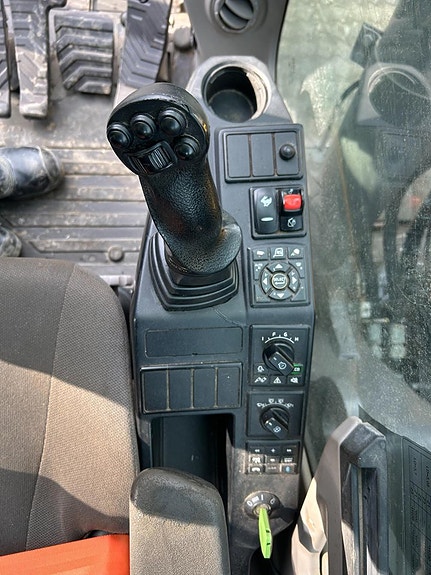 Volvo ECR355EL 23 of 30