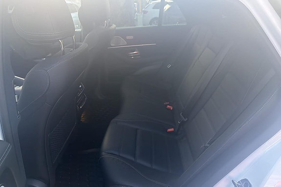 Mercedes-Benz GLE350 de 12 of 26