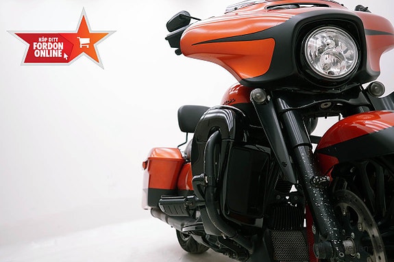 Harley-Davidson Street Glide Special FLHXS *Stage 2* 3 of 24