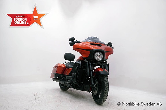 Harley-Davidson Street Glide Special FLHXS *Stage 2* 2 of 24