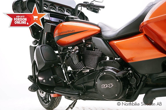 Harley-Davidson Street Glide Special FLHXS *Stage 2* 15 of 24