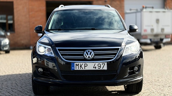 Volkswagen Tiguan 2 of 20