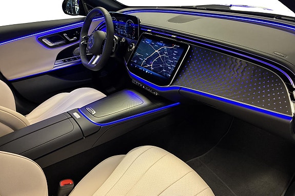 Mercedes-Benz E300 de 11 of 21