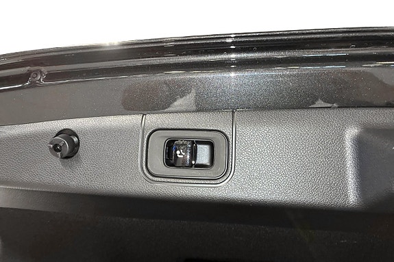 Mercedes-Benz E300 de 23 of 24