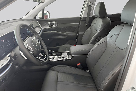 Kia Sorento 14 of 24
