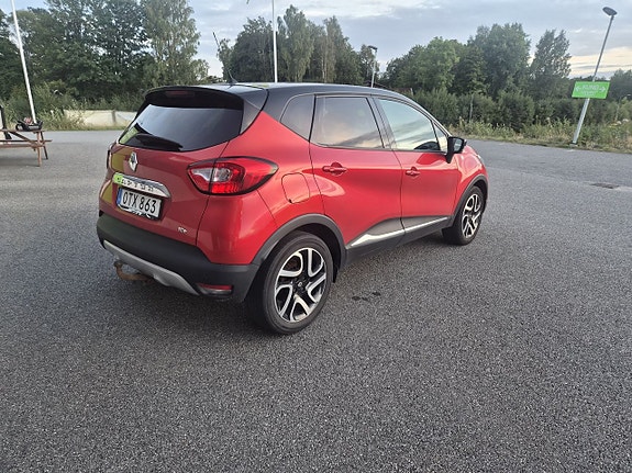 Renault Captur 5 of 29