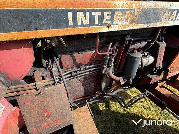 Traktor - International IH 1246 9 of 30