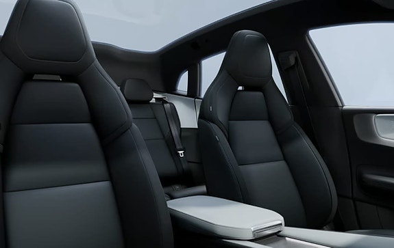 Polestar 4 10 of 12