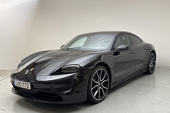 Porsche Taycan 2 of 5
