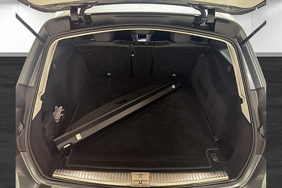 Mercedes-Benz E220 d 8 of 24