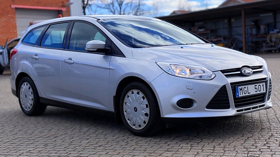 Ford Focus 3 of 5