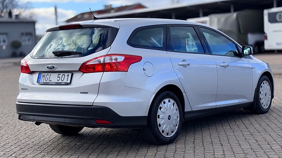 Ford Focus 5 of 5