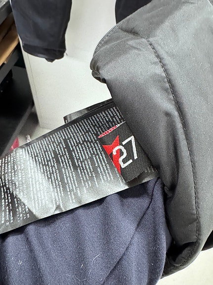 Product image 11 of 11