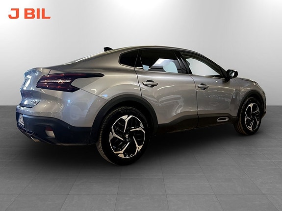 Citroen C4 X 3 of 5