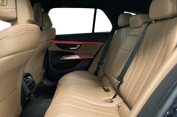 Mercedes-Benz E300 de 10 of 17