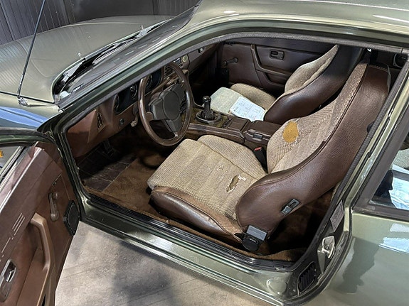Porsche 924 7 of 18