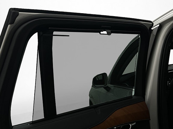 Volvo XC90 26 of 30
