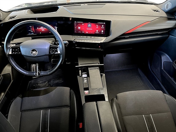 Opel Astra 6 of 21