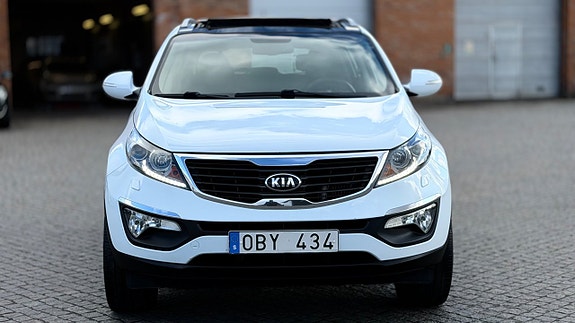 Kia Sportage 2 of 5