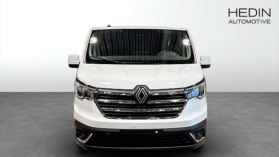 Renault Trafic 8 of 10
