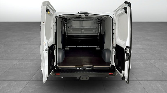 Renault Trafic 10 of 10