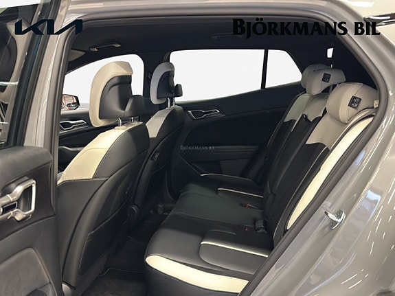 Kia Sportage 9 of 14