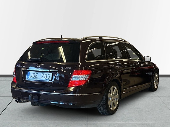Mercedes-Benz C250 6 of 24