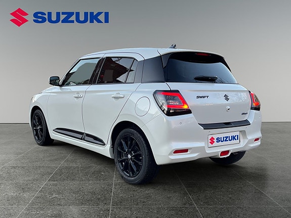 Suzuki Swift 5 of 7
