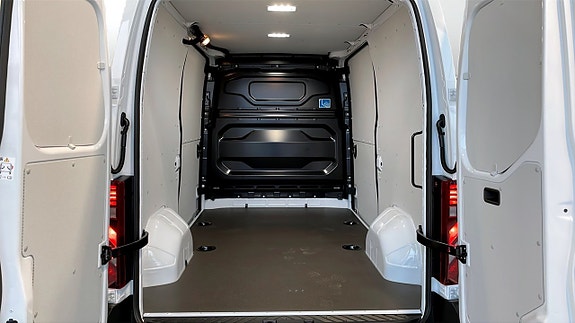 Renault Master 10 of 12