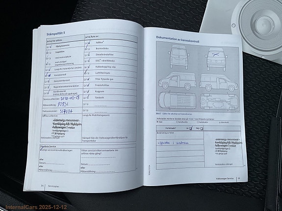 Volkswagen Caddy Maxi 22 of 30