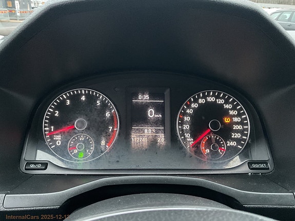 Volkswagen Caddy Maxi 10 of 30