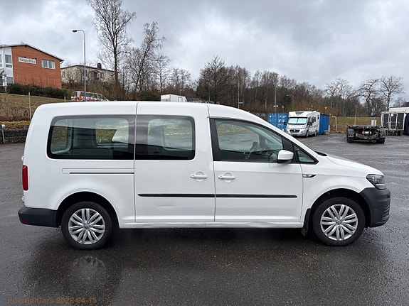 Volkswagen Caddy Maxi 4 of 5