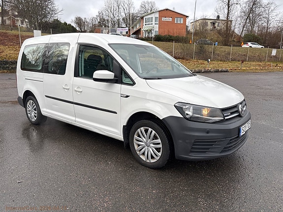 Volkswagen Caddy Maxi 3 of 5
