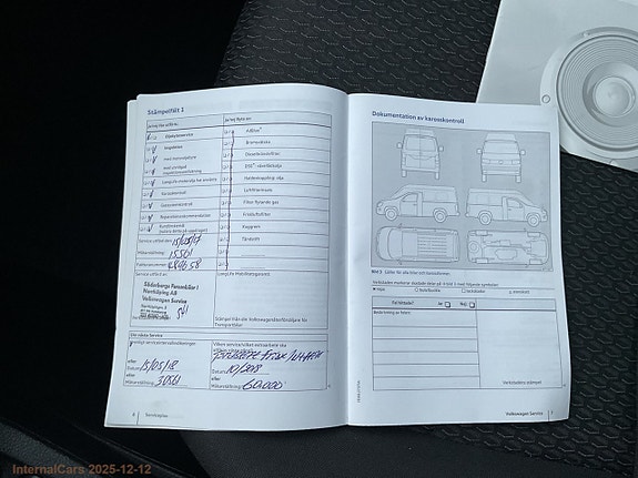 Volkswagen Caddy Maxi 28 of 30