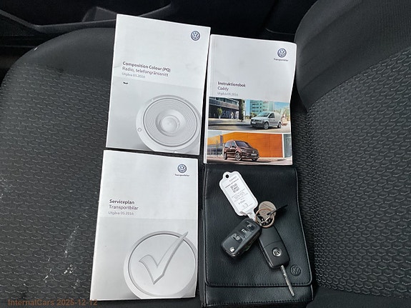 Volkswagen Caddy Maxi 18 of 30