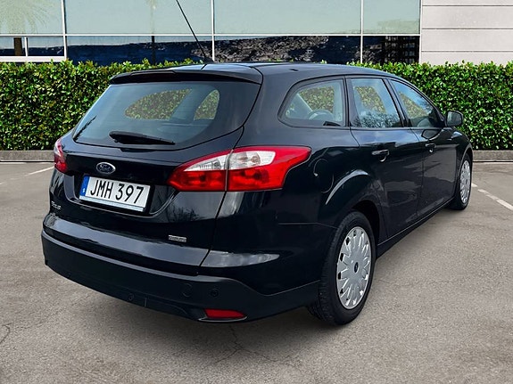Ford Focus 3 of 5