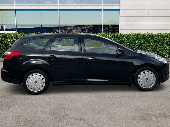 Ford Focus 4 of 5