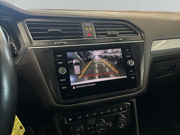 Volkswagen Tiguan Allspace 11 of 18