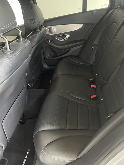 Mercedes-Benz C200 6 of 12
