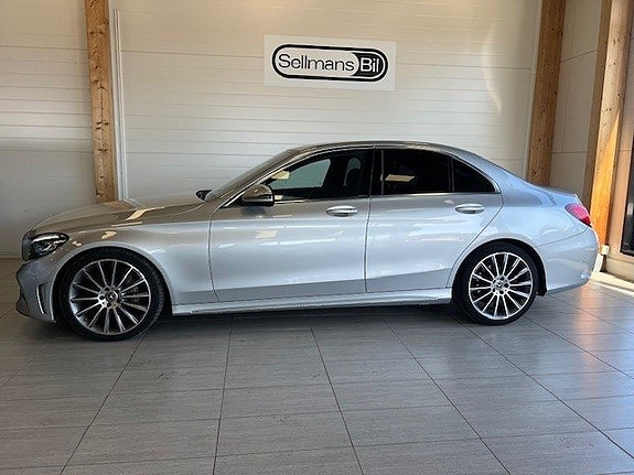 Mercedes-Benz C200