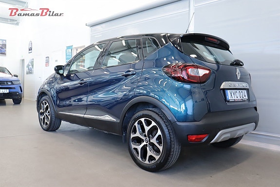 Renault Captur 3 of 20