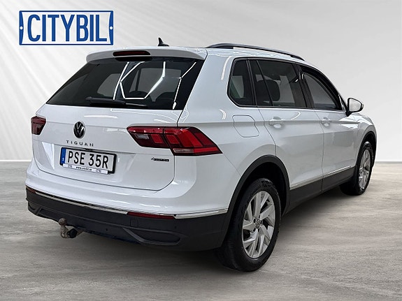 Volkswagen Tiguan 4 of 5