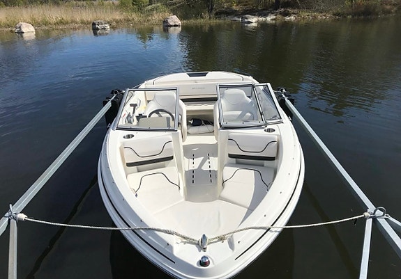Larson LX850 Bowrider 220HK inklusive 80-släp 12 of 15