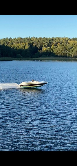 Larson LX850 Bowrider 220HK inklusive 80-släp 10 of 15