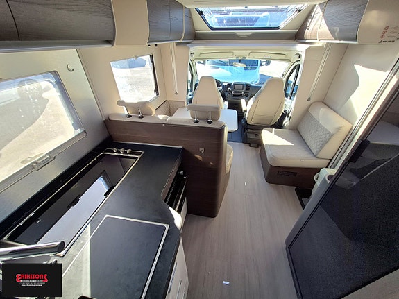 Adria Supreme MATRIX 670 SL *GPS*Automat 3 of 11