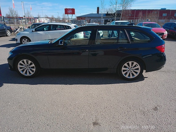 BMW 320 11 of 12