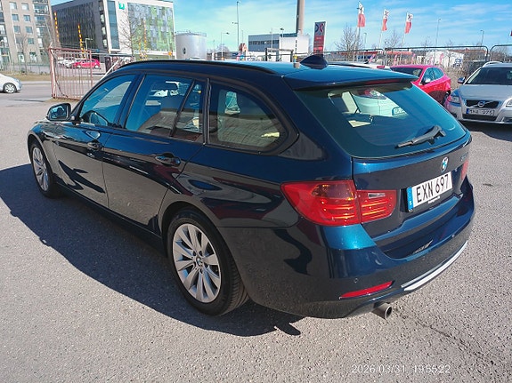 BMW 320 4 of 12