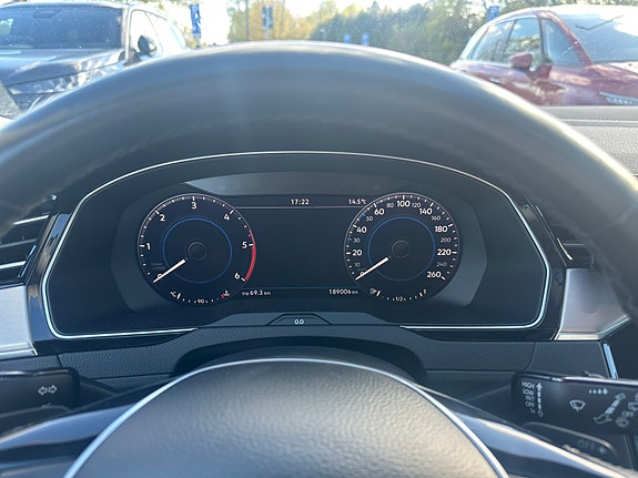 Volkswagen Passat 5 of 5