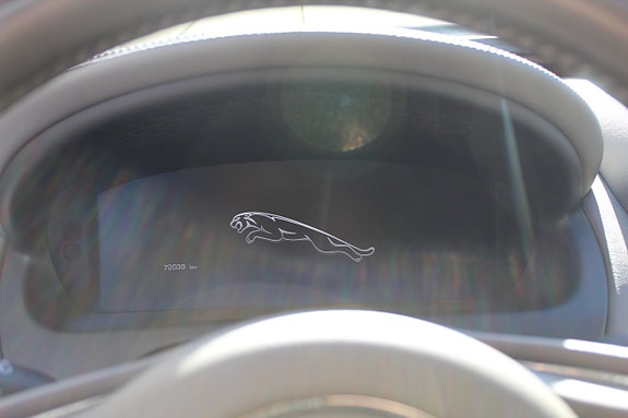 Jaguar XJ 10 of 11