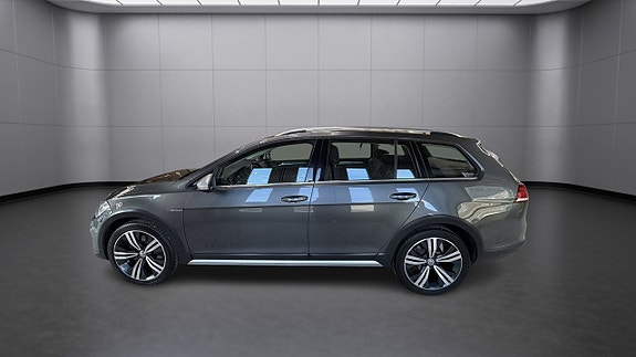 Volkswagen Golf Alltrack 7 of 14
